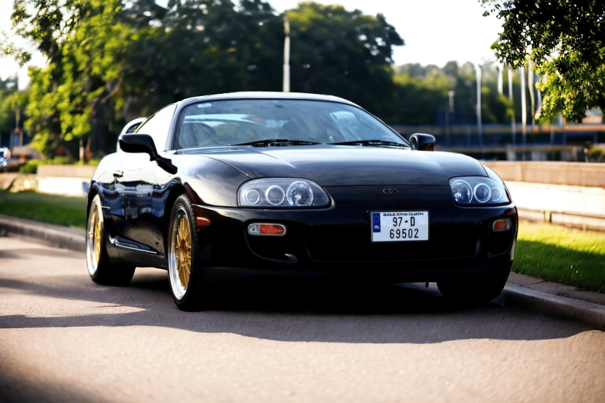 Toyota Supra 1